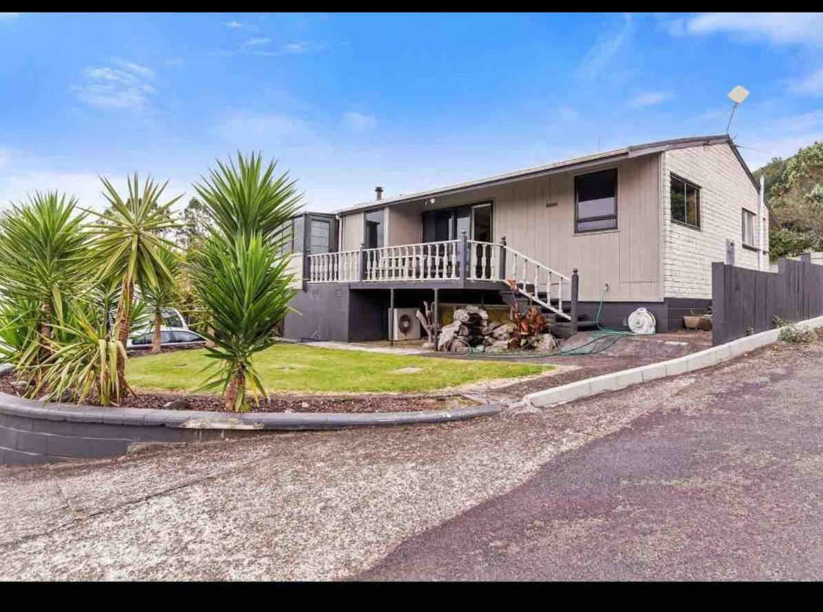 Mountain Top Kiwi Star Holiday Home Rotorua Bagian luar foto